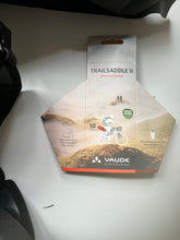 Load image into Gallery viewer, Pre Loved Vaude Trailguide II saddlebag
