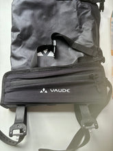 Load image into Gallery viewer, Pre Loved Vaude Trailguide II top tube bike bag

